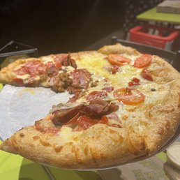 Med meat & Great white pizza Med meat & Great white pizza