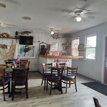Johnny Ads - Seafood Near Me - Old Saybrook, Connecticut