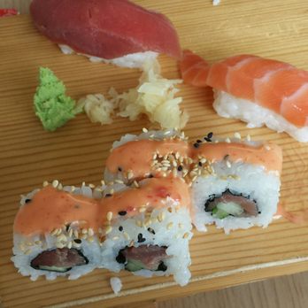 Tokyo Oysy Sushi - Nigiri Tuna and Salmon w/Spicy Tuna roll - Sushi Bars Near Me - Beck Row, SFK