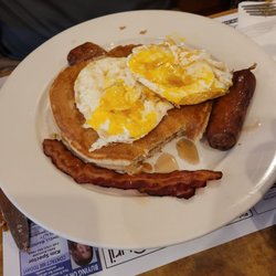 Red Bank Diner - Eggs, pancakes, sausage and bacon