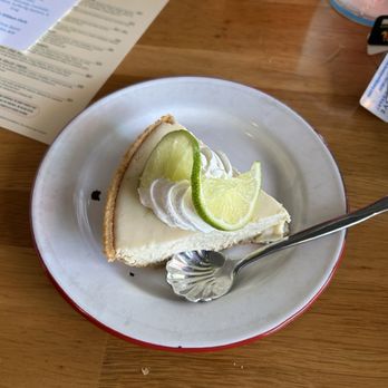 Garbo’s - Key lime pie - Seafood Near Me - Austin, Texas