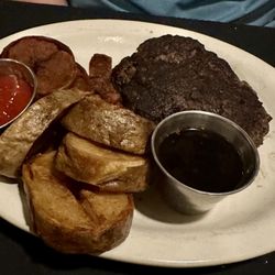 Beefeaters - Ground Steak with Beefeater Fries