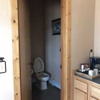 Gallatin River Lodge - Resorts Near Me - Bozeman, Montana