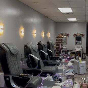 Extravagance Nail Studio - Nail Salons Near Me - Porter, Texas Extravagance Nail Studio - Nail Salons Near Me - Porter, Texas