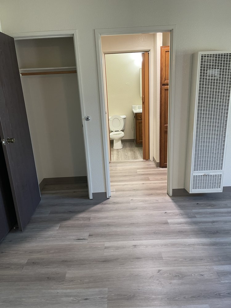 MENDO FLOORING Updated August 2024 36 Photos Ukiah, California