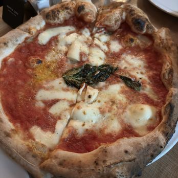 Doppio Zero Mountain View - Margherita Pizza Dinner - Pizza Near Me - Mountain View, California Doppio Zero Mountain View - Margherita Pizza Dinner - Pizza Near Me - Mountain View, California