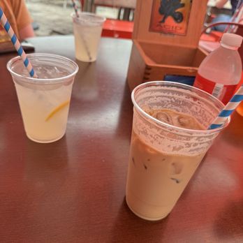 Frita's - Café con leche (right) fresh squeezed lemonade (left) - Cuban Near Me - Key West, Florida Frita's - Café con leche (right) fresh squeezed lemonade (left) - Cuban Near Me - Key West, Florida