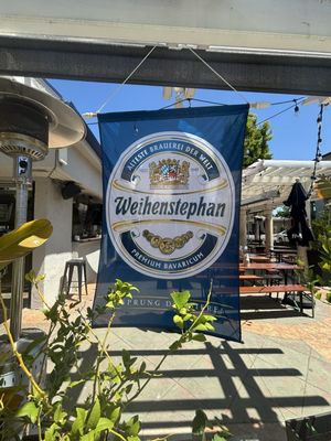 Ludwigs Biergarten Mountain View by null