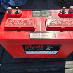 Toby's Battery & Auto Electric - 1 year old with 3 dead cells.  Add wouldn't help me out on a replacement.