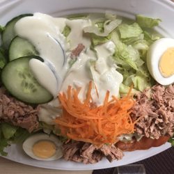 Brauhaus - Gemischter Salat mit Thunfisch/Mixed salad with tuna