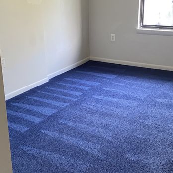 Cleaning Service Truck - Carpet Cleaning Near Me