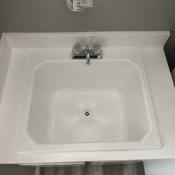 Enrique’s Remodelation - Deep Sink Refinished - it was discolored and had resin residue - General Contractors Near Me Enrique’s Remodelation - Deep Sink Refinished - it was discolored and had resin residue - General Contractors Near Me
