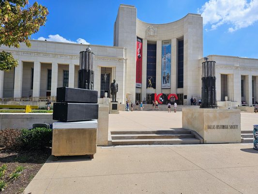 The Hall of State by null