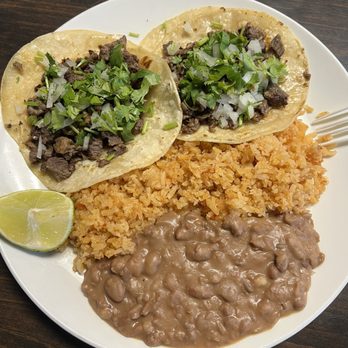 El Michoacano - Taco plate - Mexican Near Me - Sacramento, California El Michoacano - Taco plate - Mexican Near Me - Sacramento, California