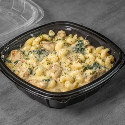 Hooked Restaurant - Hooked Chicken Alfredo!