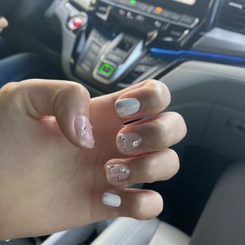 Lumi Nail Studio - Nail Salons Near Me - Pasadena, California Lumi Nail Studio - Nail Salons Near Me - Pasadena, California