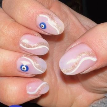 Elegant Nails On Wells - Nail Salons Near Me - Chicago, Illinois Elegant Nails On Wells - Nail Salons Near Me - Chicago, Illinois