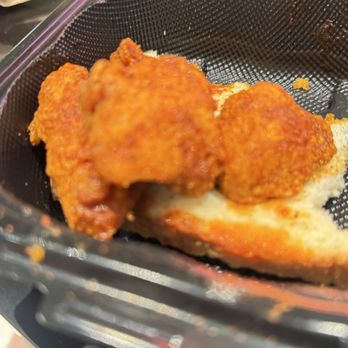 Dave's Hot Chicken - Dave's Bites - Chicken Shop Near Me - Las Vegas, Nevada