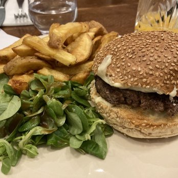 Bartoque - Kids hamburger - Bistros Near Me - Paris, 75