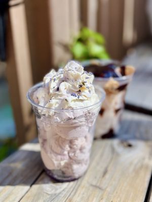 Log Cabin Ice Cream & Coffee by null