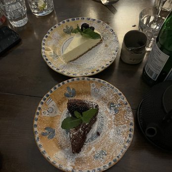 Luna Junction - Amazing dessert. - Portuguese Near Me - Toronto, Ontario Luna Junction - Amazing dessert. - Portuguese Near Me - Toronto, Ontario