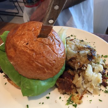 Plums Cafe - Breakfast & Brunch Near Me - Costa Mesa, California