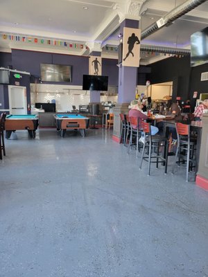Yeti Sports Bar and Restaurant | Nepalese Indian Restaurant Berkeley by null