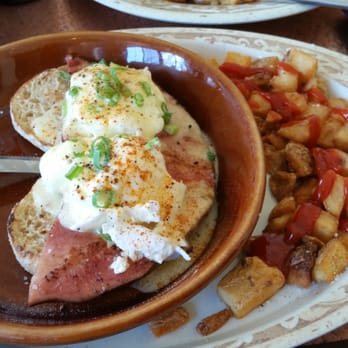 Another Broken Egg Cafe - Eggs benedict - Breakfast & Brunch Near Me - Dunwoody, Georgia