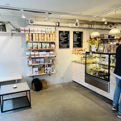 Bruket Kaffebar & Kafé - Inside