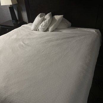 Best Western Plus Midwest Inn - King size bed - Hotels Near Me - Omaha, Nebraska Best Western Plus Midwest Inn - King size bed - Hotels Near Me - Omaha, Nebraska