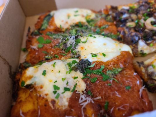 Triple Beam Pizza by null