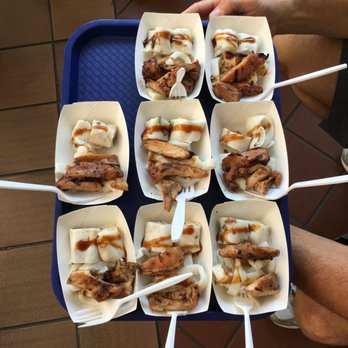 Hawaii Food Tours - One of the many tastings - Food Tours Near Me Hawaii Food Tours - One of the many tastings - Food Tours Near Me