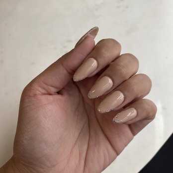 Loyal  Spa - Nail Salons Near Me - Chicago, Illinois