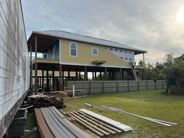 Slide of Ginez Construction