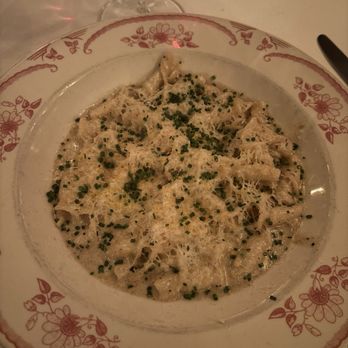 Sammie’s - Cacio e Pepe - Italian Near Me - Austin, Texas