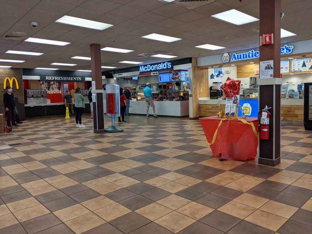CHARLTON SERVICE PLAZA Updated October 2024 67 Photos & 38 Reviews