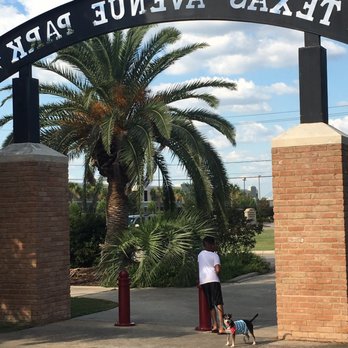 Texas Avenue Park - Entrance - Parks Near Me - Webster, Texas Texas Avenue Park - Entrance - Parks Near Me - Webster, Texas