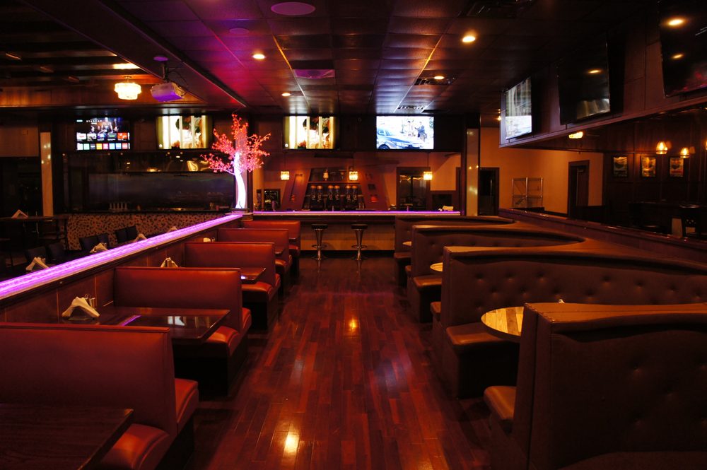 VIBE SPORT GRILL Updated September 2024 6390 Ridgewood Rd, Jackson, Mississippi Dance