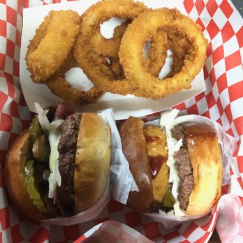 Mini Street Burger - Food Trucks Near Me Mini Street Burger - Food Trucks Near Me