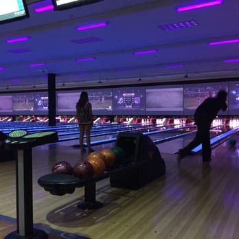 Main Event Plano - Bowling Near Me - Plano, Texas