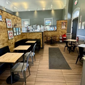 Black Cap Coffee & Bakery - Interior - Bakeries Near Me - Waterbury, Vermont