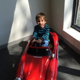 Kids have fun at Benz while your car is fixed! Kids have fun at Benz while your car is fixed!