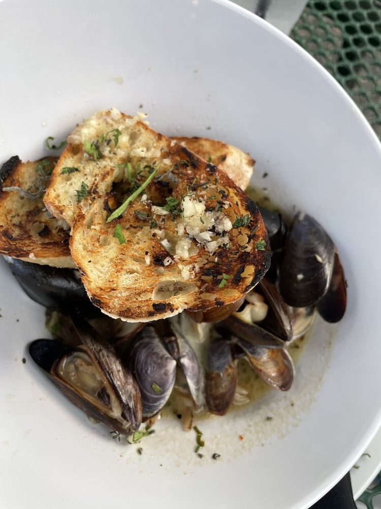 THE STOCKPOT RESTAURANT 189 Photos & 218 Reviews 8200 SW Scholls