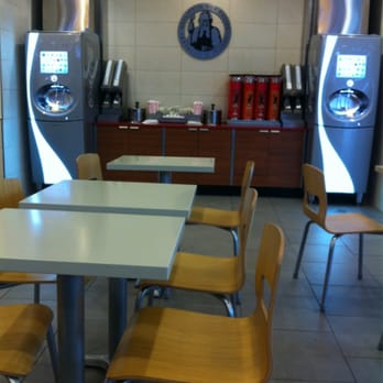 Wendy's - This is the beverage dispensary. Wow. The remodel looks awesome. - Burgers Near Me - Austin, Texas Wendy's - This is the beverage dispensary. Wow. The remodel looks awesome. - Burgers Near Me - Austin, Texas