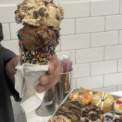 Holey Cream - Outrageous Java Guatemala Ice Cream Midnight Oreo