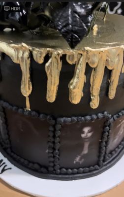 Cake and Art by null