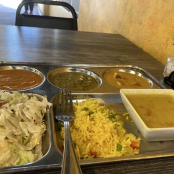 Appu's Turmeric Cafe - Sample platter - Vegetarian Near Me - Long Beach, California