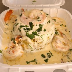 Titahz Cocina - I got the shrimp mofongo.