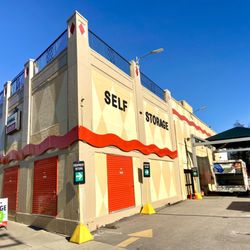 U-Haul Moving & Storage of Walnut Hills