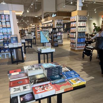 Barnes & Noble - Bookstores Near Me - Gainesville, Virginia Barnes & Noble - Bookstores Near Me - Gainesville, Virginia